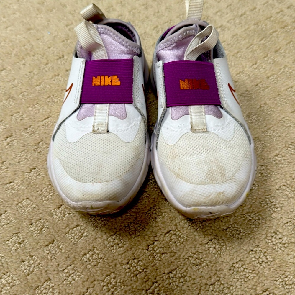 Girls Nike Size 11 Sneakers